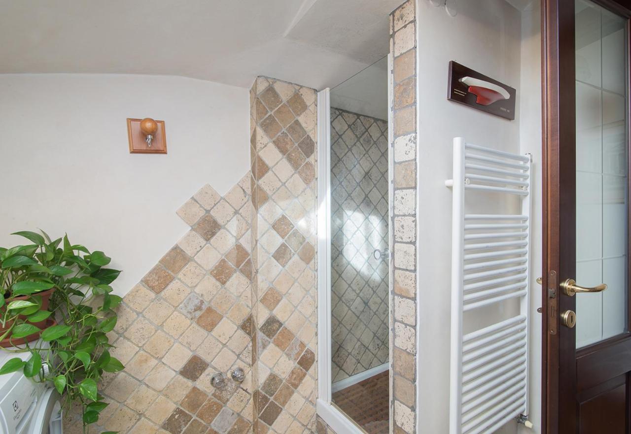 La Mansarda Delle Meraviglie B&B Superior Trieste Eksteriør billede