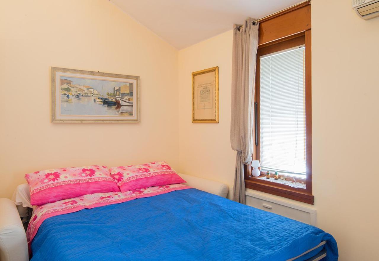 La Mansarda Delle Meraviglie B&B Superior Trieste Eksteriør billede